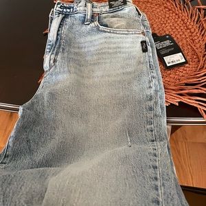 Women’s Silver jeans size 32